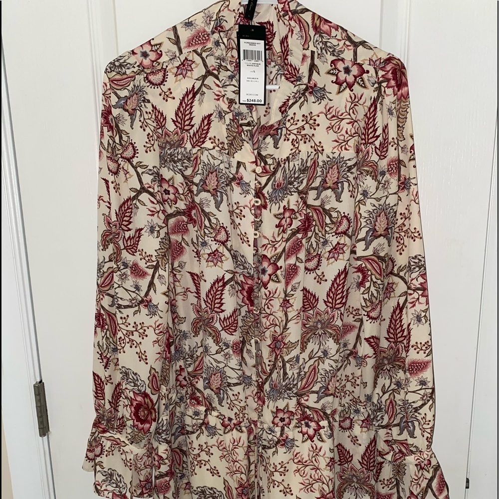 BCBGMAXAZRIA POET-sleeve romper NWT